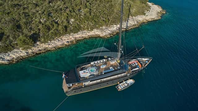 RARA AVIS yacht charter photo 5