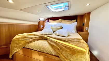 CURANTA CRIDHE 15m sailing yacht charter, photo 12
