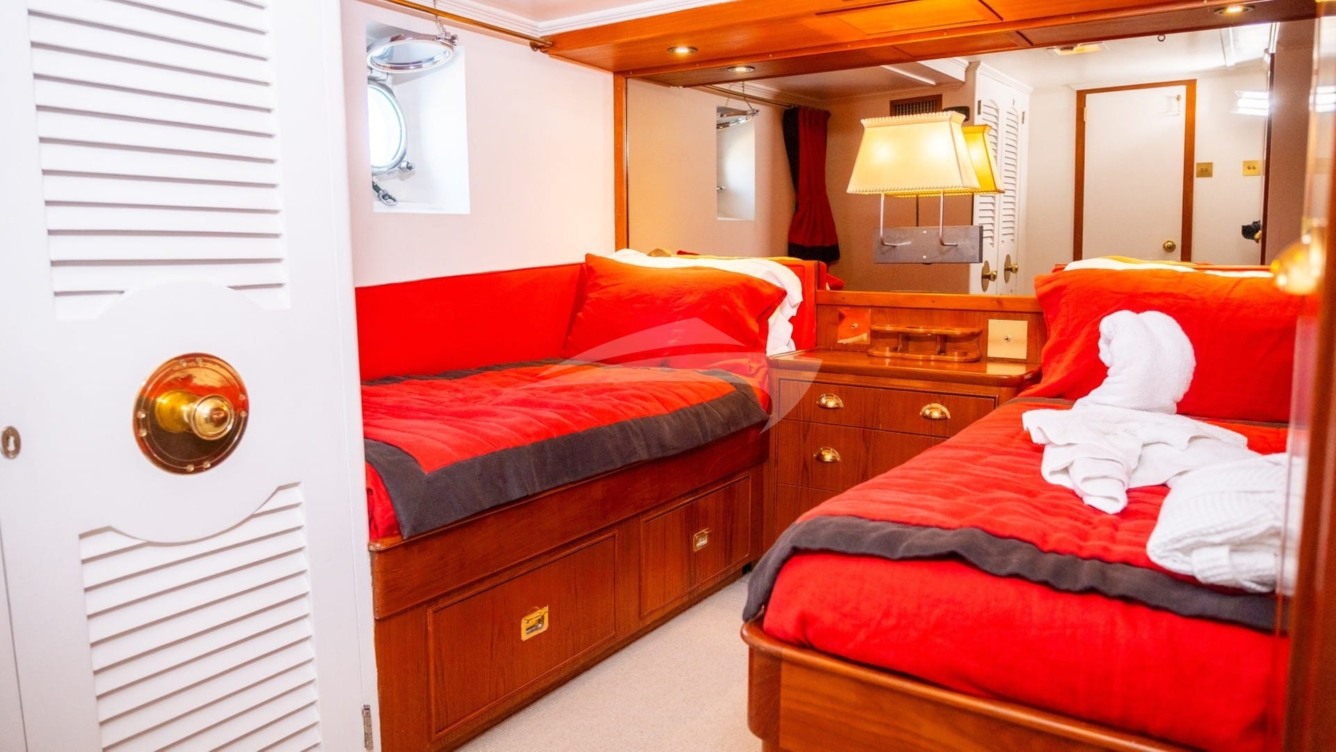 Port Twin Cabin w/ Pullman (not shown)