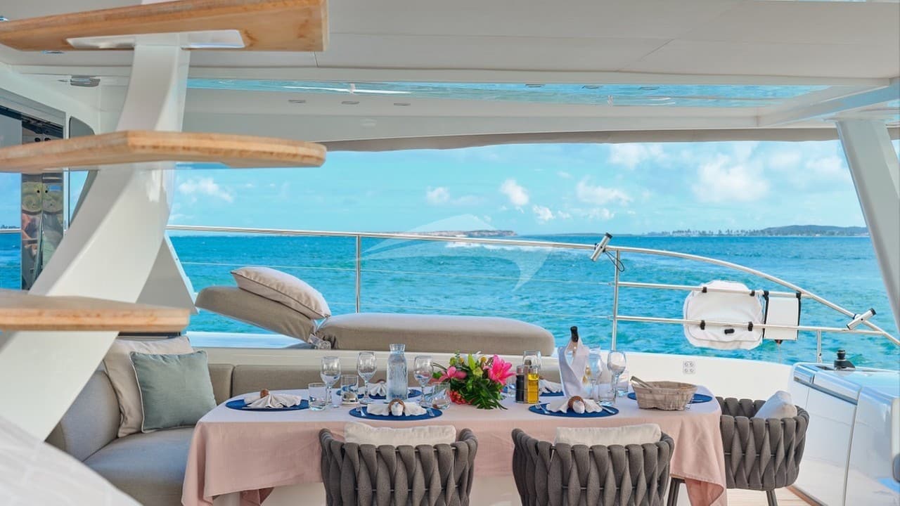 FRENCHWEST, Aufnahme aus dem Yachtportfolio 9
