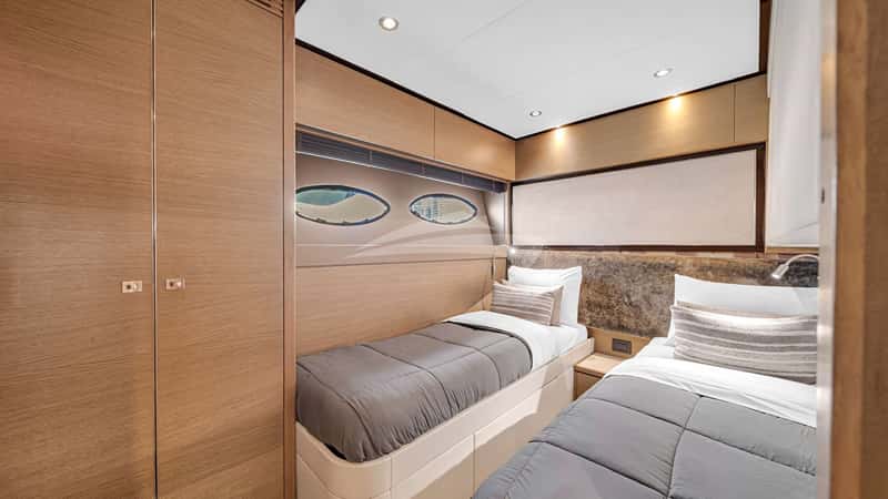 FREEDOM 27m motor yacht charter, photo 8