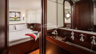 Guest Cabin and Bathroom