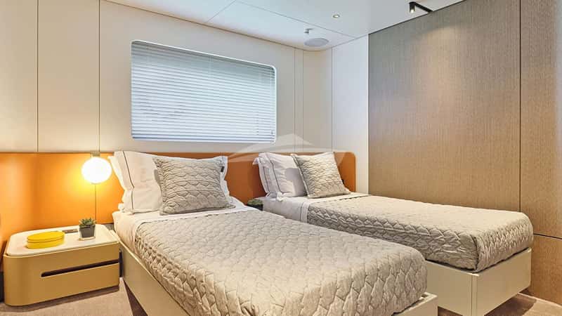 ALADDIN SANE 26m motor yacht charter, photo 10