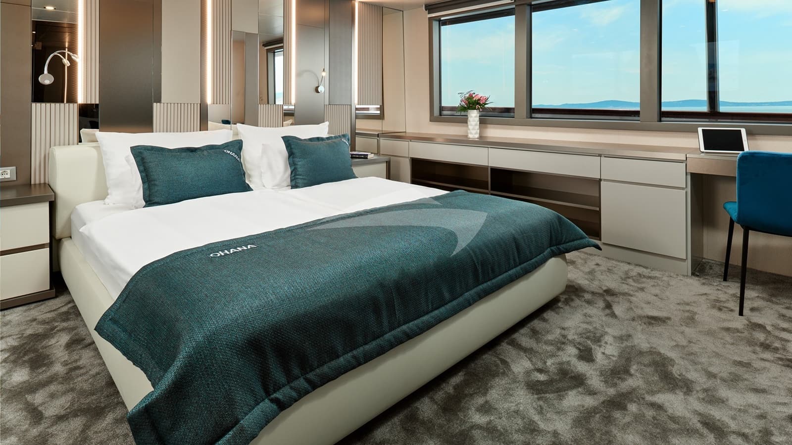 OHANA, photo from the yacht portfolio 23