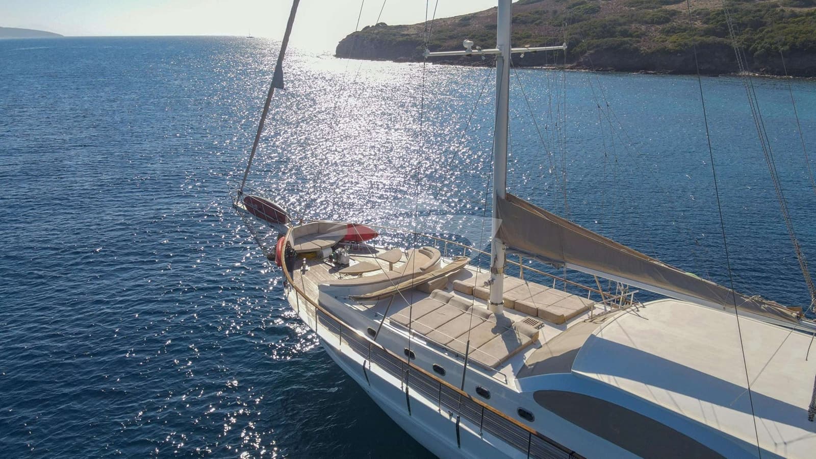 QUEEN OF SEA, photo from the yacht portfolio 11
