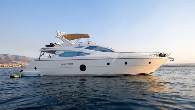 SUMMER THERAPY 21m motor yacht charter