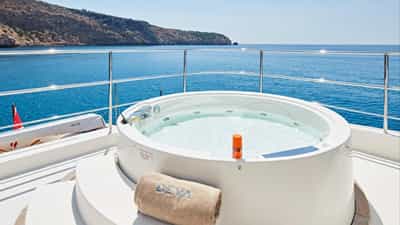Jacuzzi