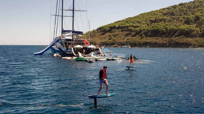 OGUZ KHAN 51m sailing yacht charter, photo 5