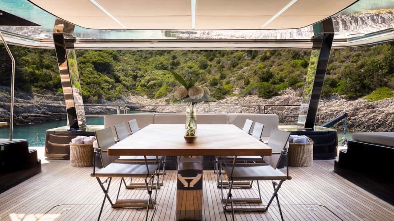 Aft deck