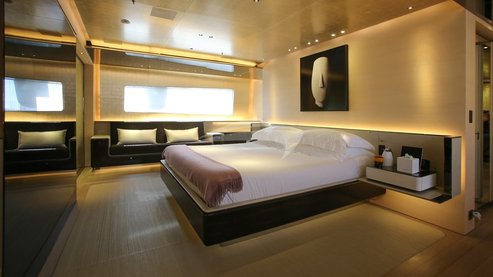 ASLEC 4, photo from the yacht portfolio 19