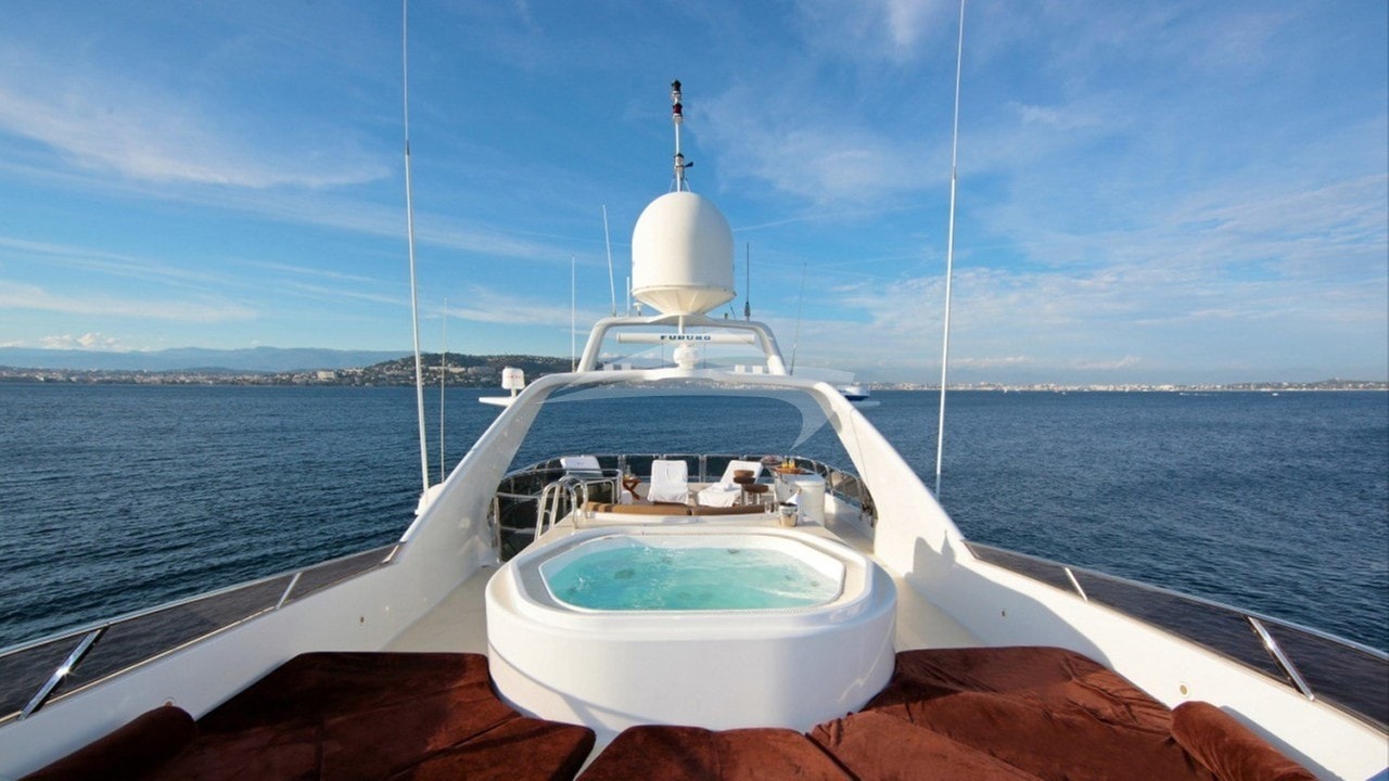 Jacuzzi Deck