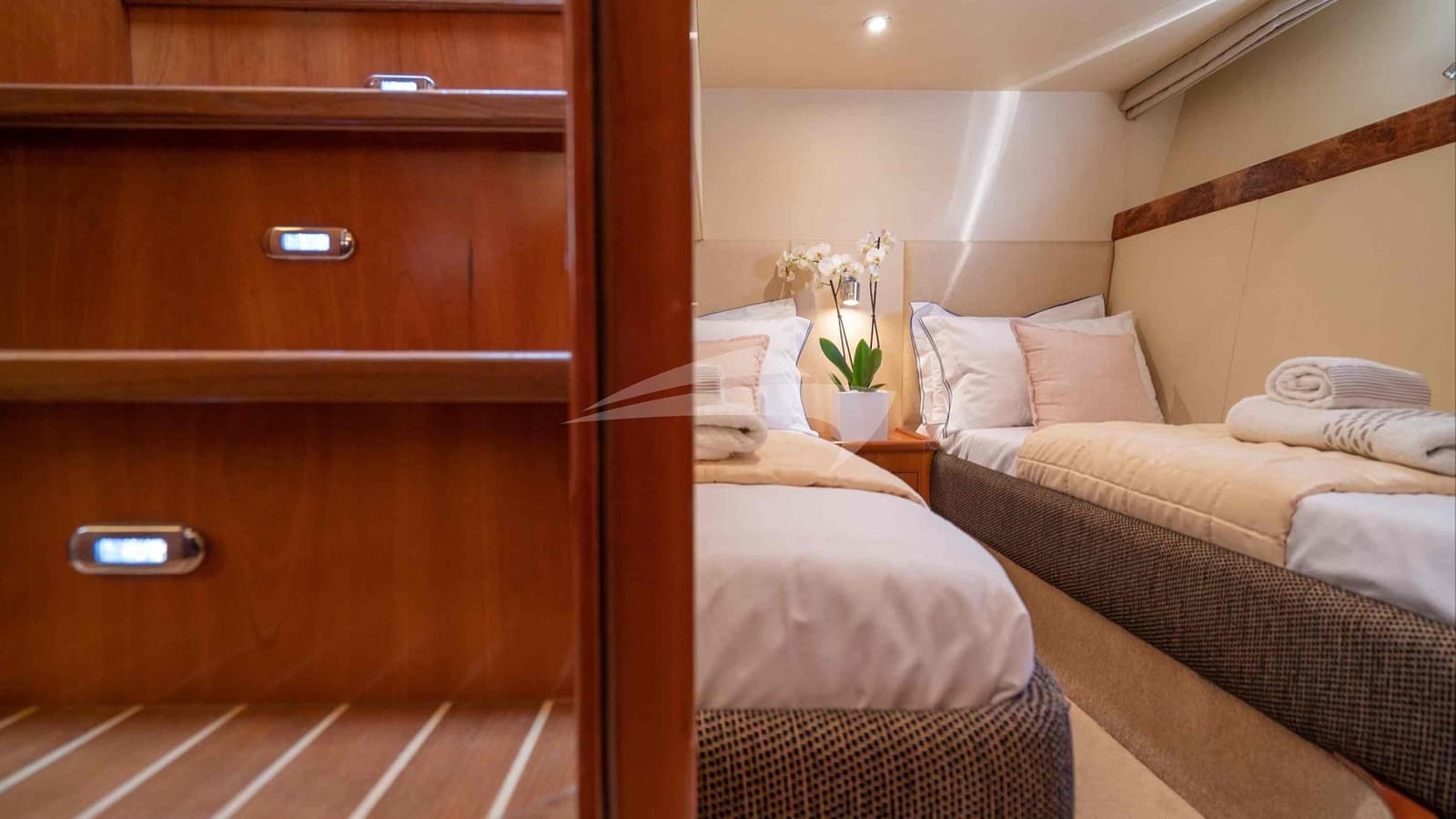 ESTIA TWO, photo from the yacht portfolio 7