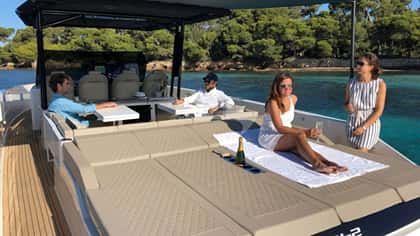 MONTE OLYMPO 13m motor yacht charter, photo 10
