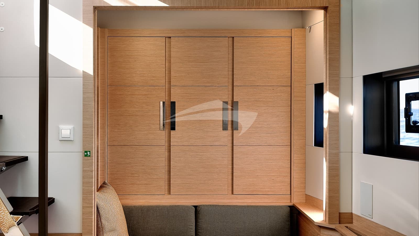 NEOW, photo from the yacht portfolio 18