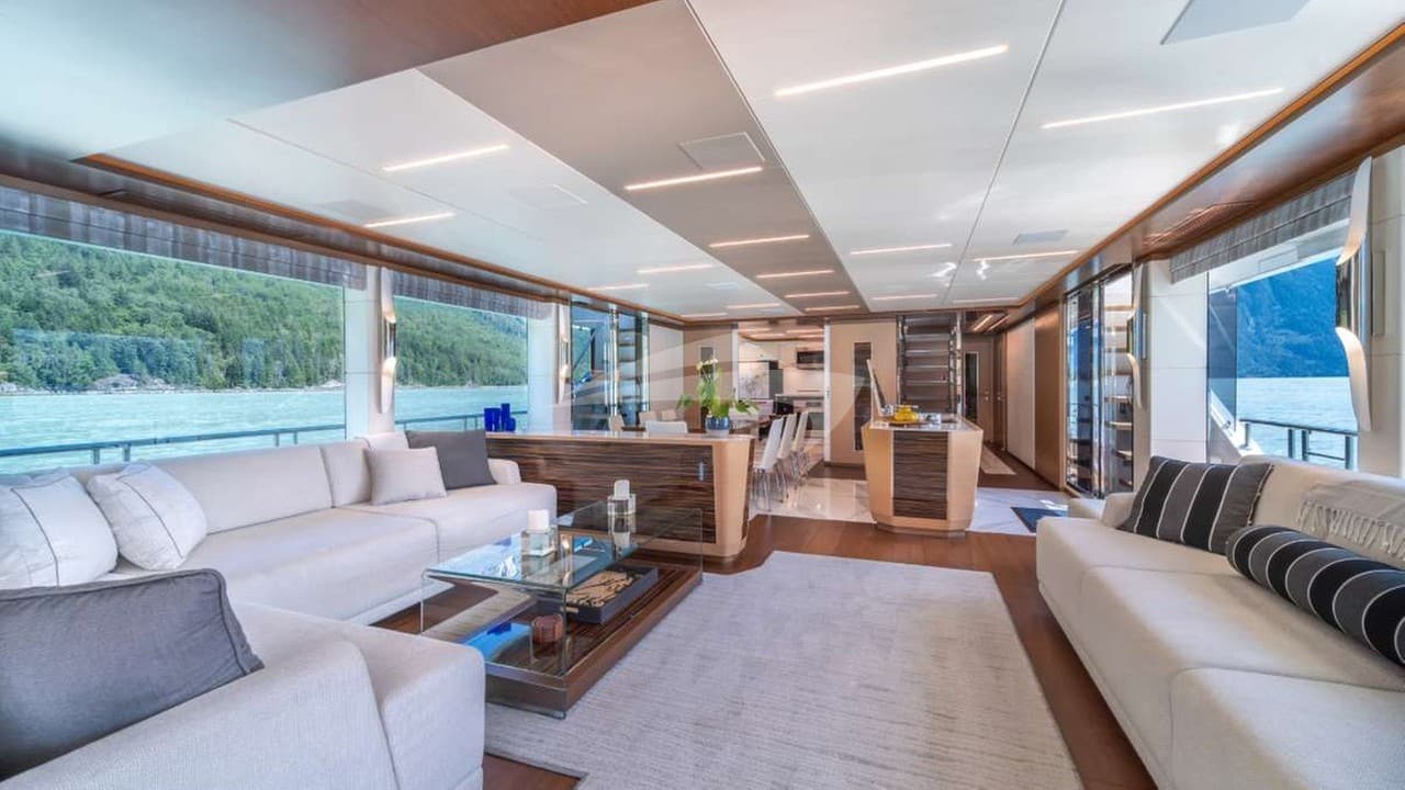 VOYAGER, photo from the yacht portfolio 18