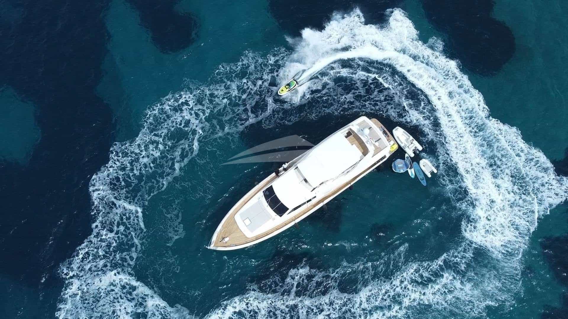 VA BENE yacht charter