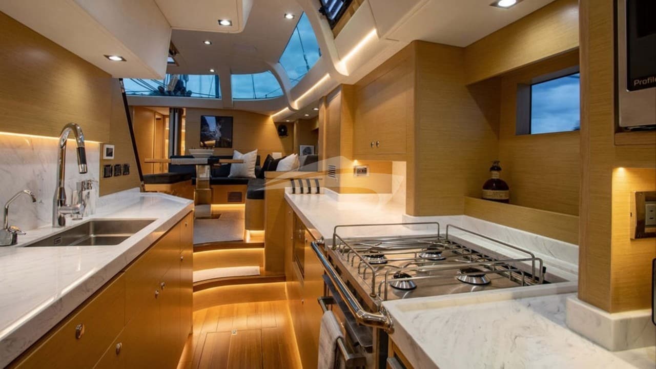 VANISHING POINT, photo from the yacht portfolio 4