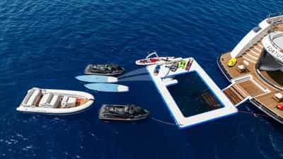 Netted seapool and toys