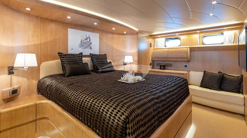 COOKIE 24m motor yacht charter, photo 5