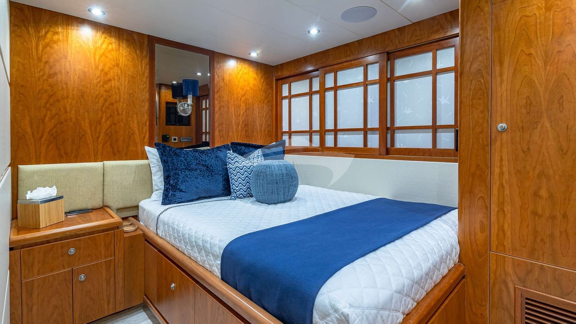 Queen Stateroom
