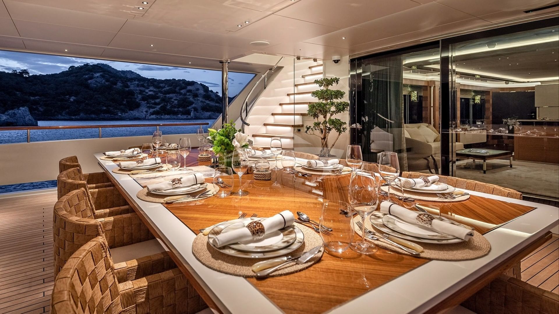 Aft Deck Dining