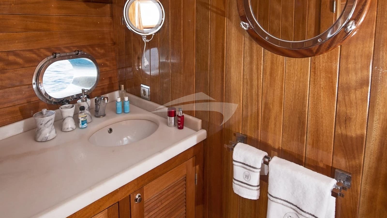 PARSS, photo from the yacht portfolio 21