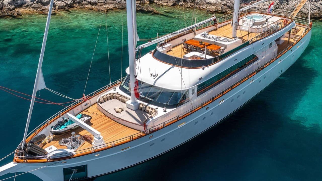LOVE STORY, photo from the yacht portfolio 4