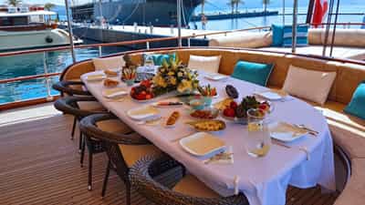 aft dining table