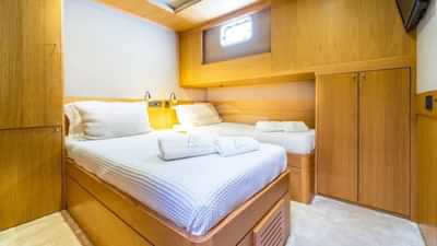 Twin Cabin