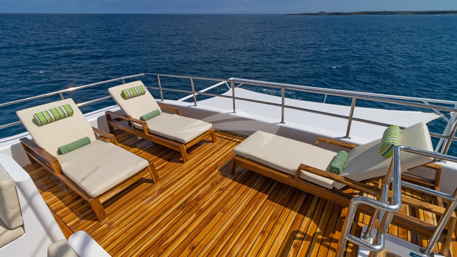 GALAPAGOS ANGEL, photo from the yacht portfolio 17