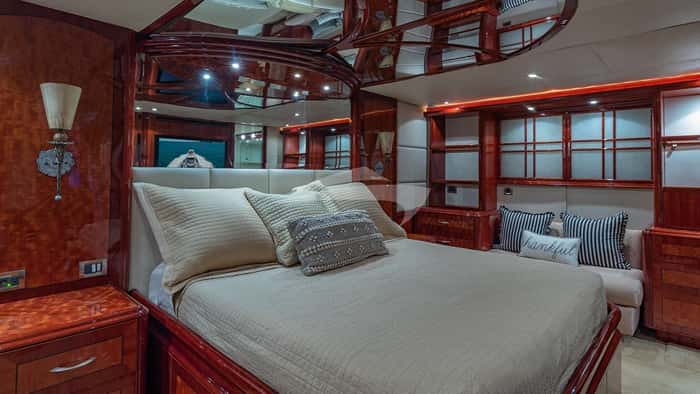 FINALLY-APHRODITE 26m motor yacht charter, photo 5