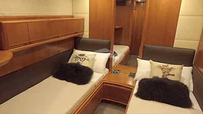 Twin Cabin