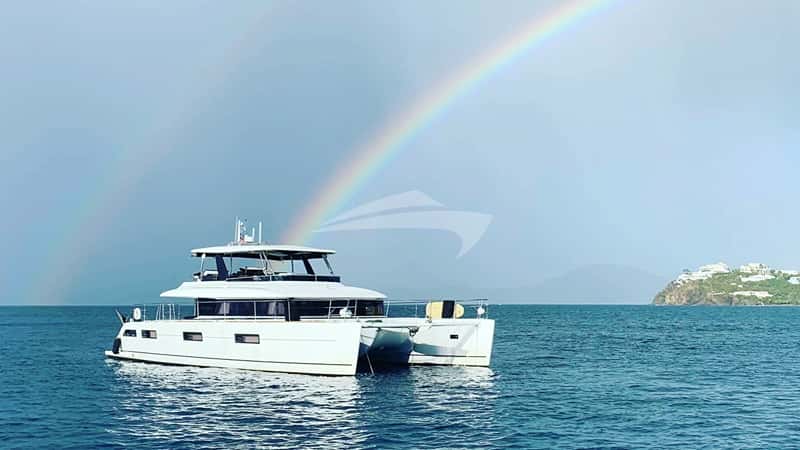 CUTE LITTLE CAT 19m motor yacht charter, photo 3