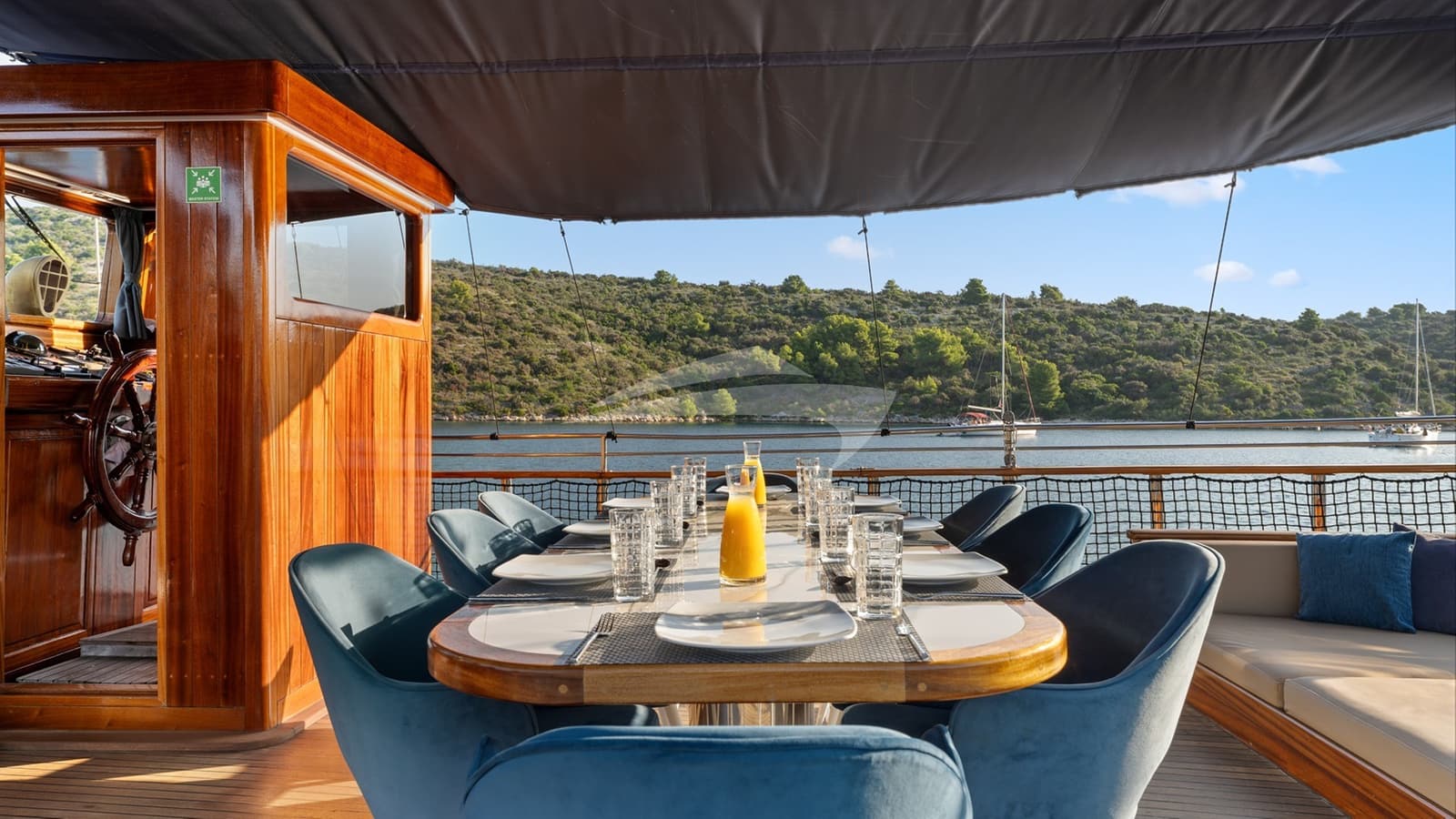 SMART SPIRIT, photo from the yacht portfolio 21