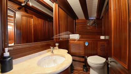 ZEPHYRIA II 32m motor yacht charter, photo 12