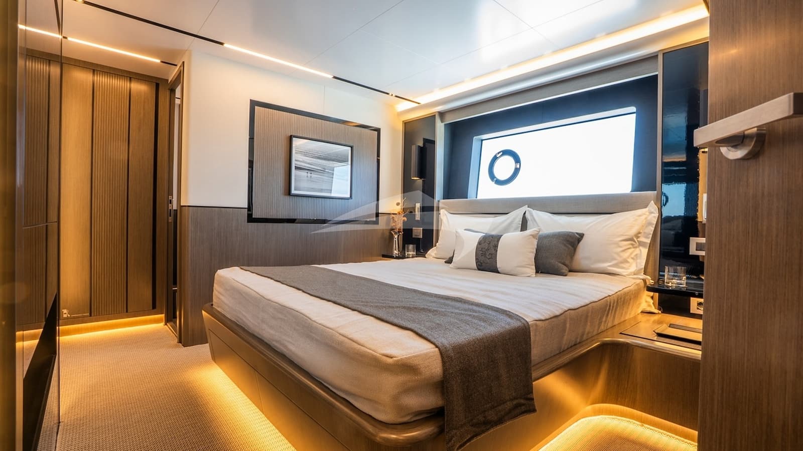 KNEAD IT, photo from the yacht portfolio 26
