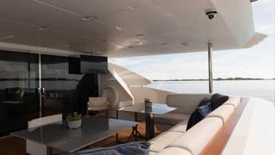 Main deck aft