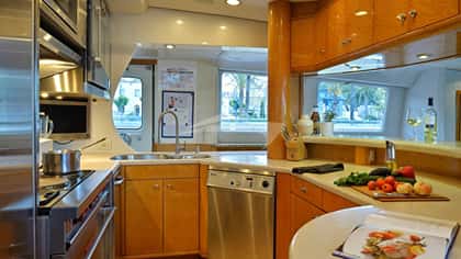 MOONRAKER 36m motor yacht charter, photo 7