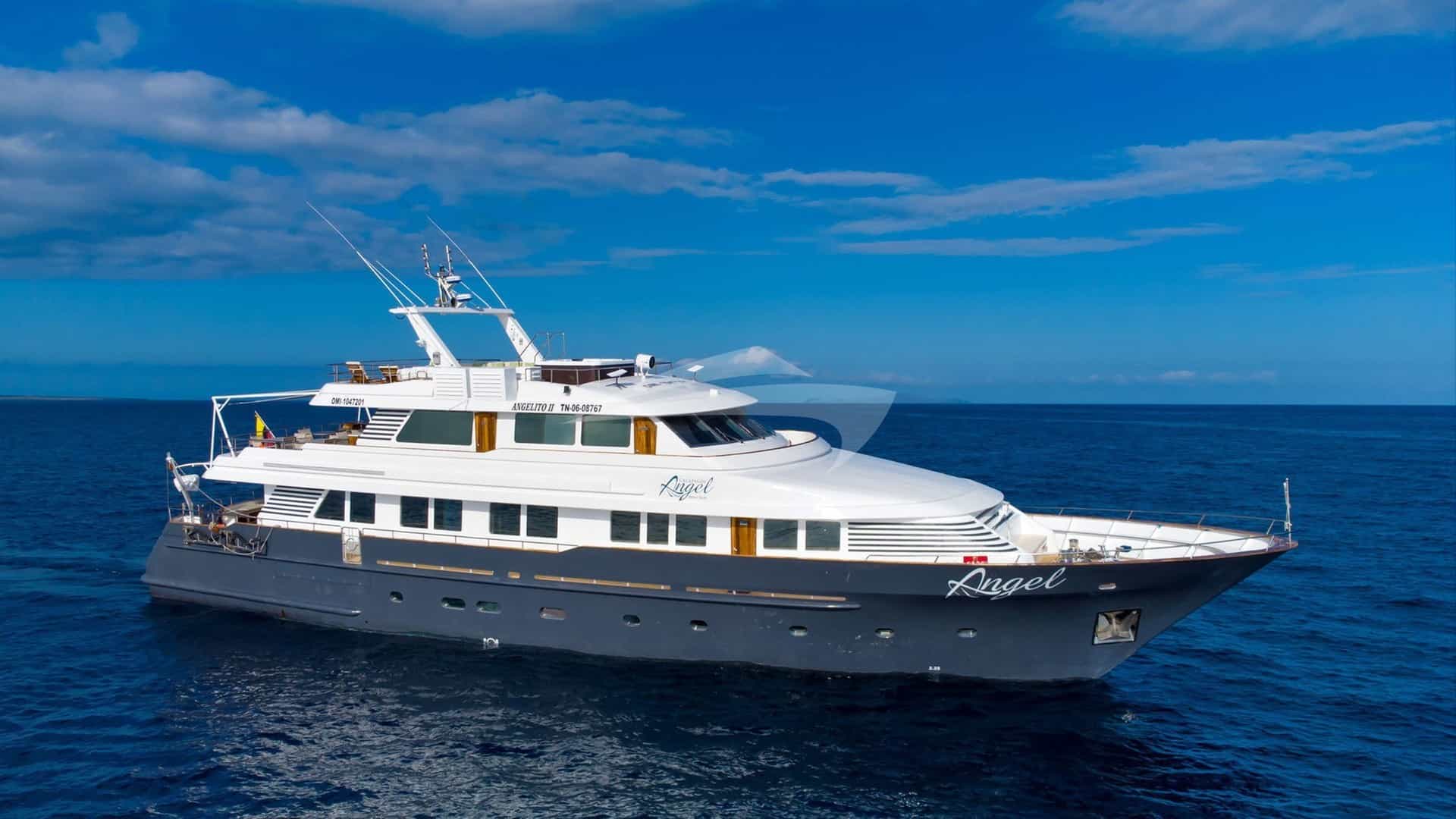 GALAPAGOS ANGEL yacht charter