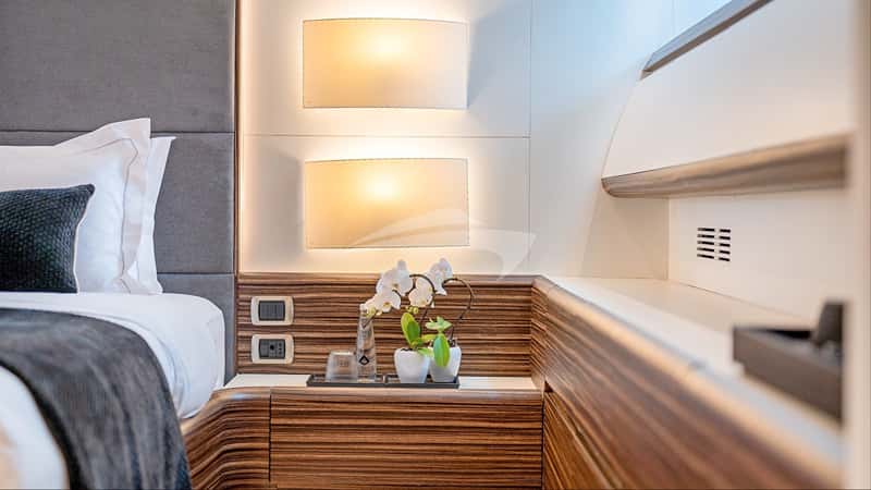 PAREAKI II 39m motor yacht charter, photo 9