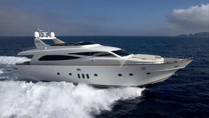 MIRAVAL 26m motor yacht charter, photo 2