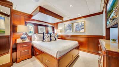 Port Fwd Queen