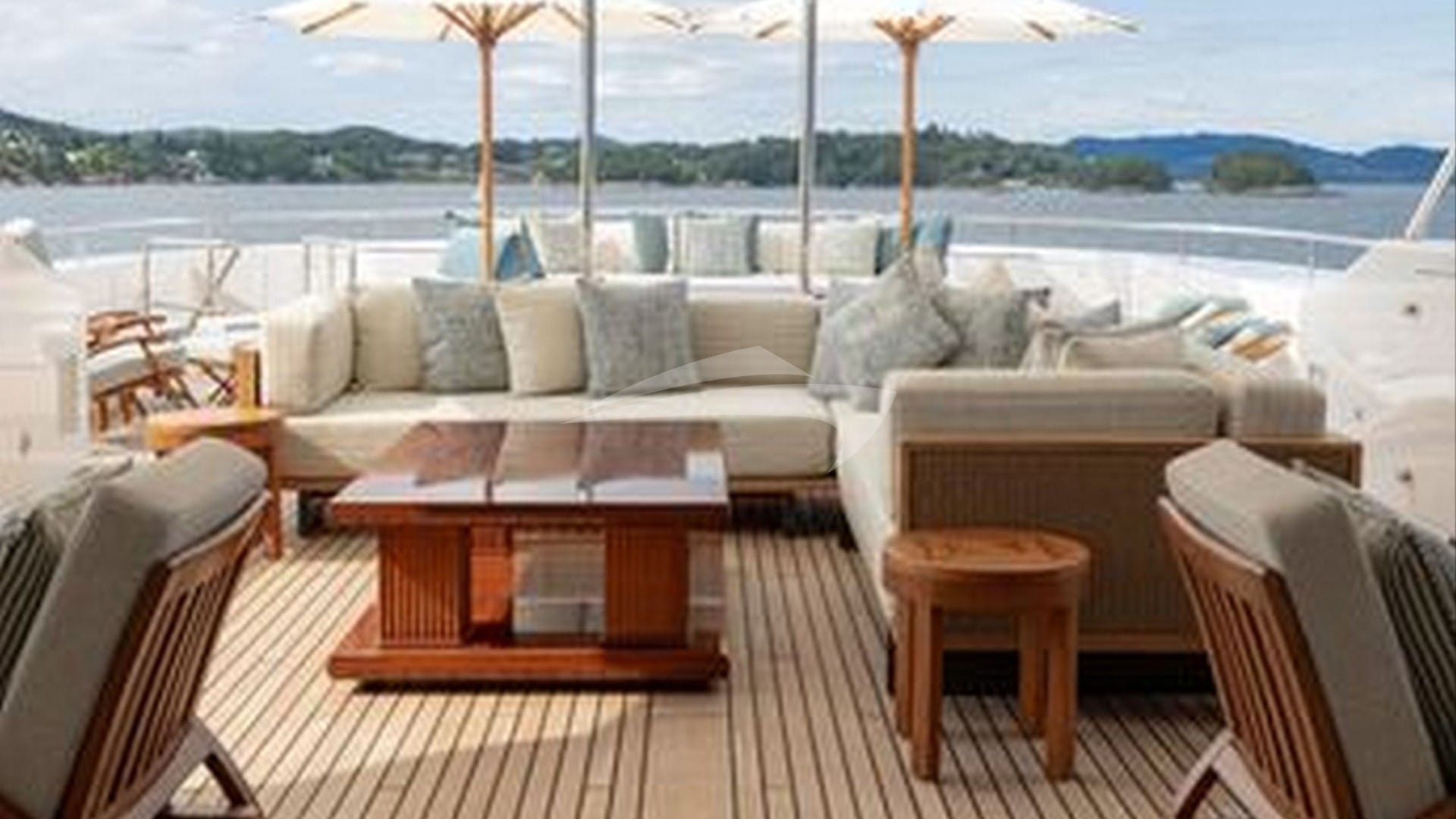 Sun Deck Seating