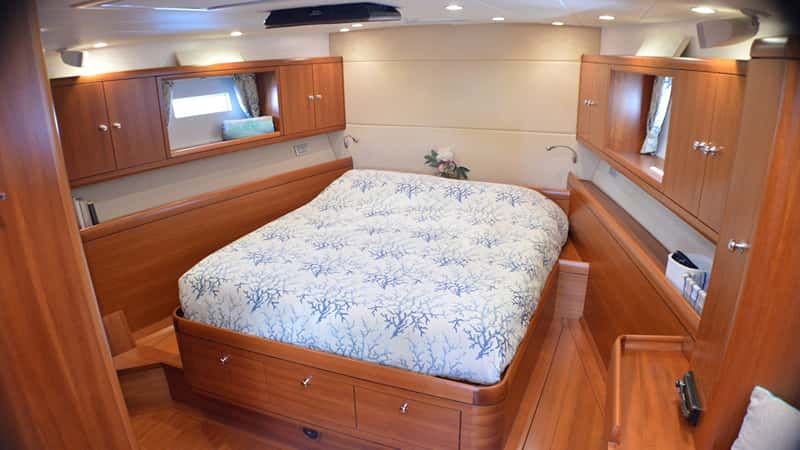 TERRA DI MEZZO 3 22m sailing yacht charter, photo 7