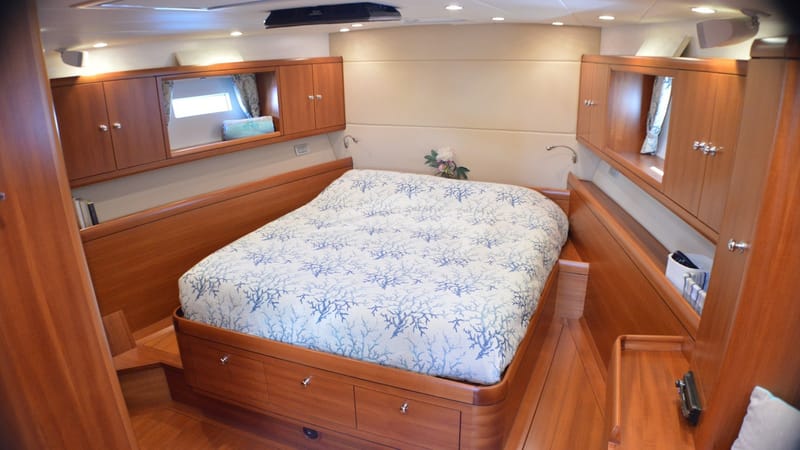 master Cabin