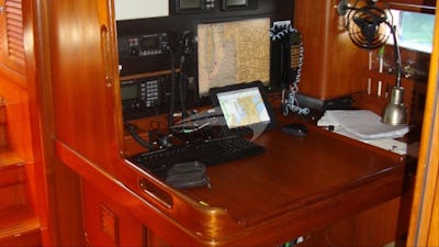 Chart table