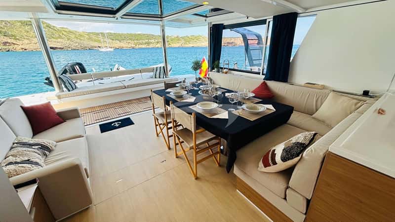 UMIKO 17m sailing yacht charter, photo 5