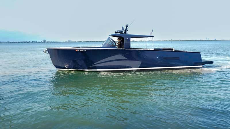 MERLIN 14m motor yacht charter