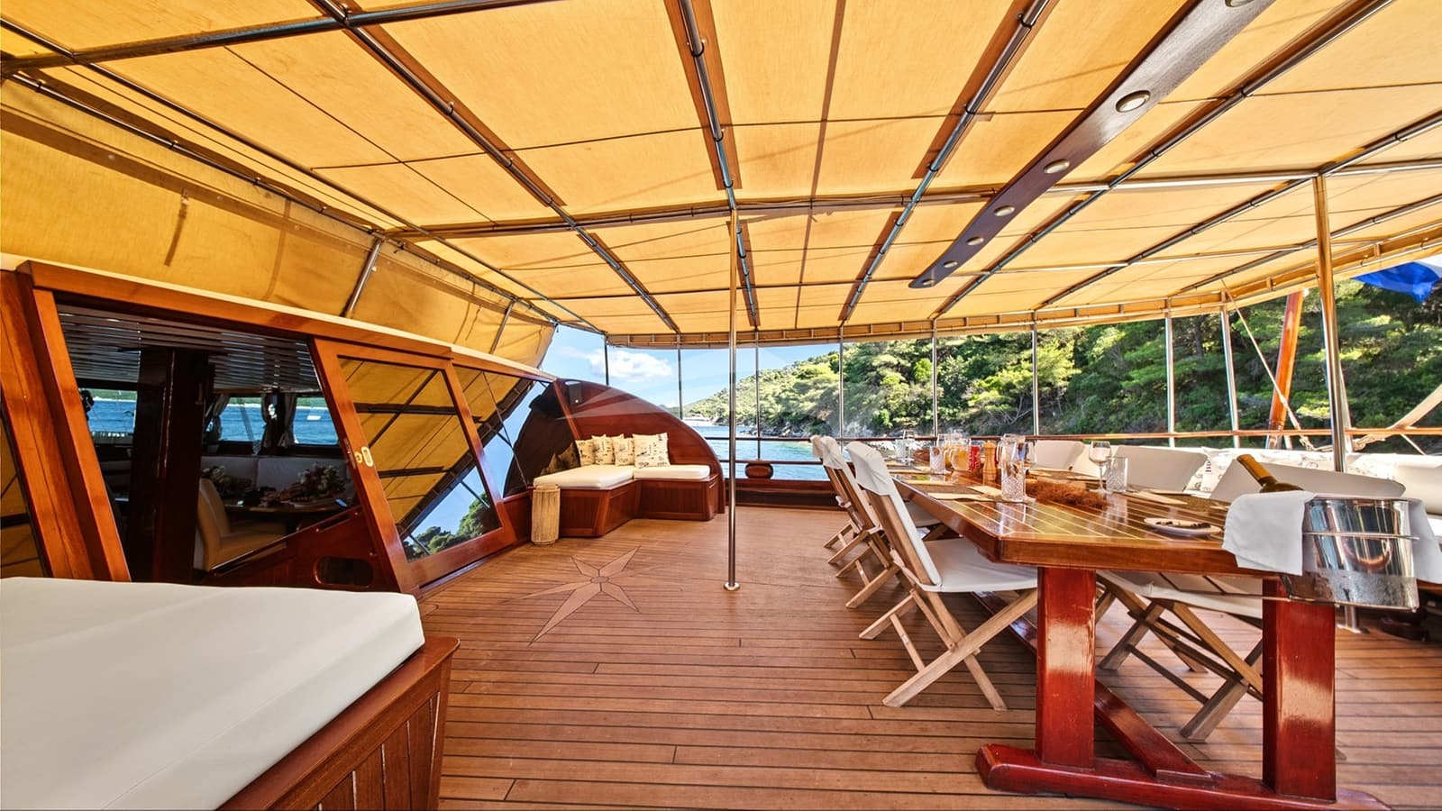 ELEGANZA, photo from the yacht portfolio 14