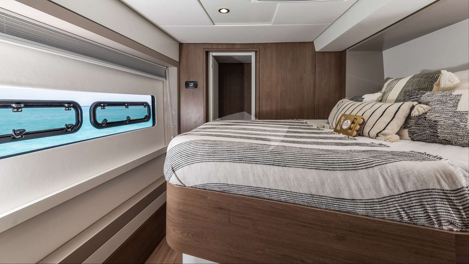 DRIFT, photo from the yacht portfolio 11
